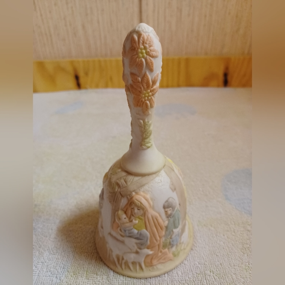 Lefton China Collectible Nativity Bell, Hand Painted, Numbered 00330, 1982